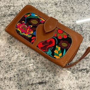 Embroidered Floral Brown leather Wallet